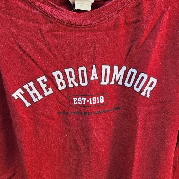 The Broadmoor Unisex Tshirt - Picture 3 of 5